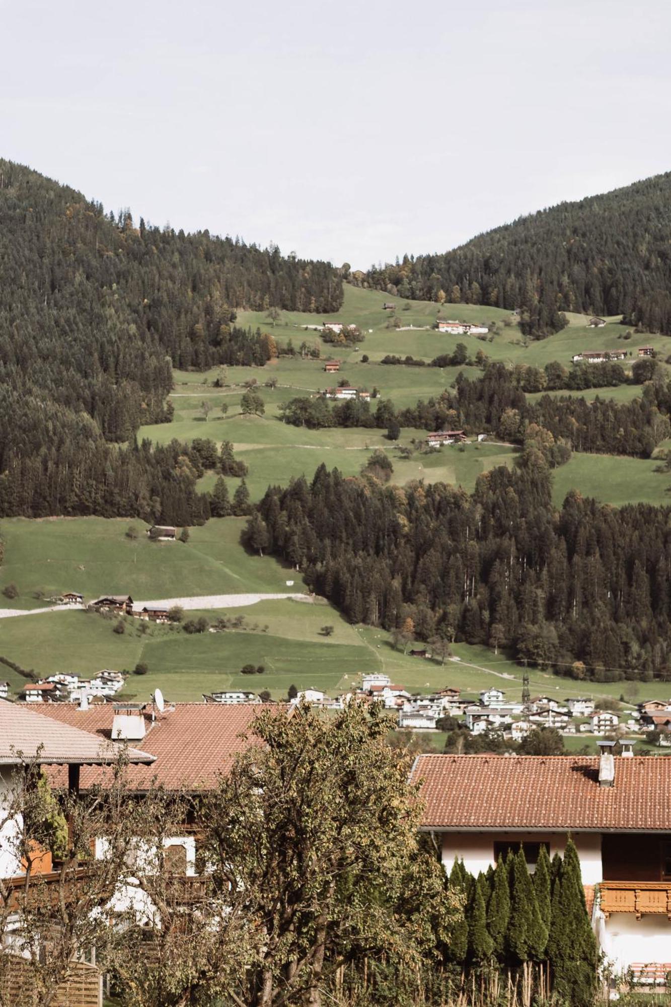 Lebe'Schlitters - Das Ferienapartmenthaus Im Zillertal 外观 照片