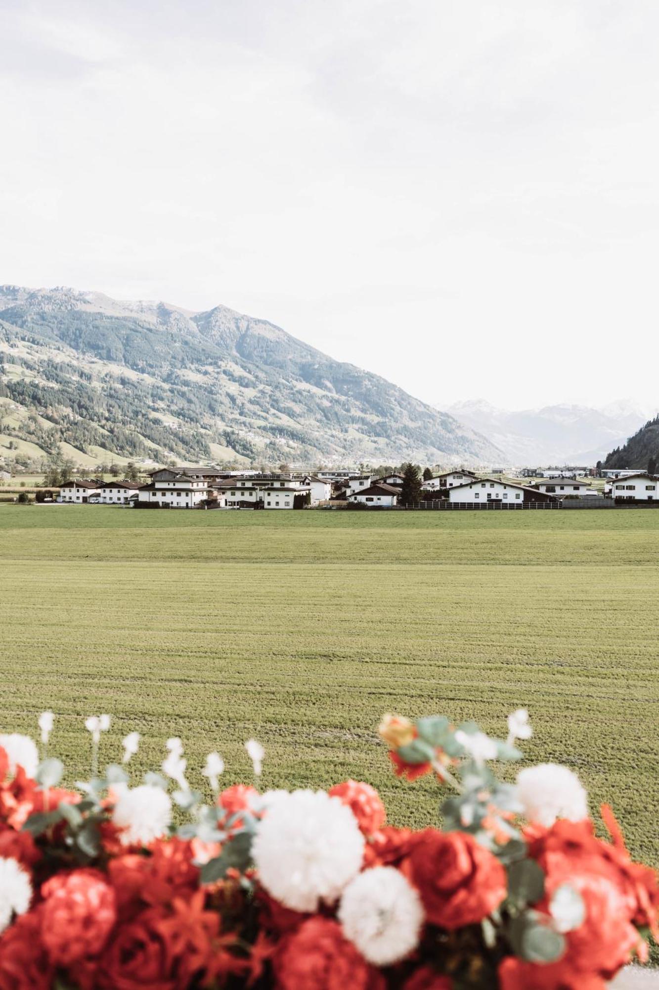 Lebe'Schlitters - Das Ferienapartmenthaus Im Zillertal 外观 照片