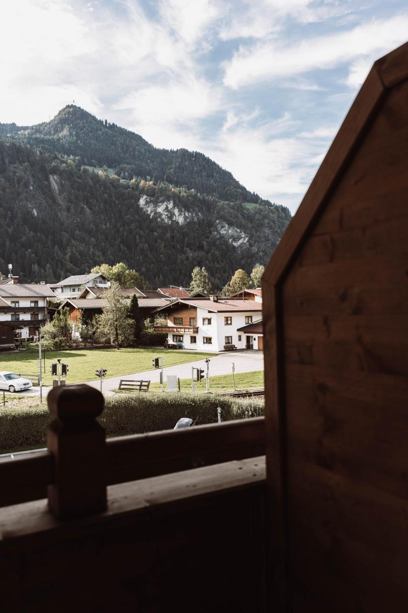 Lebe'Schlitters - Das Ferienapartmenthaus Im Zillertal 外观 照片