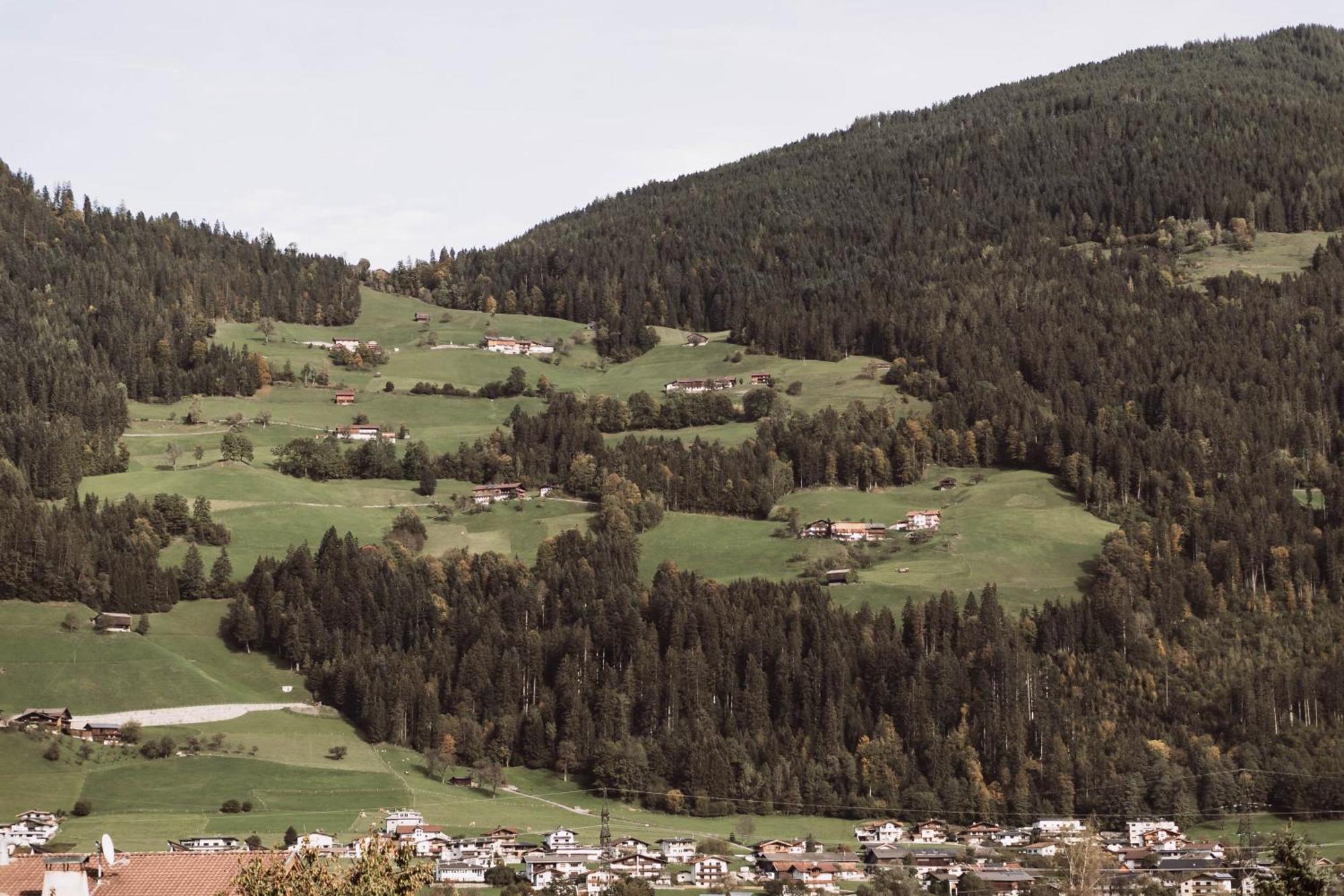 Lebe'Schlitters - Das Ferienapartmenthaus Im Zillertal 外观 照片